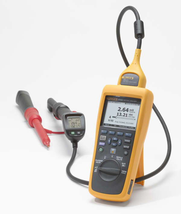 Fluke BT521 - тестер АКБ