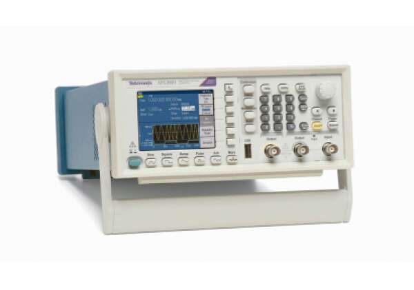 Tektronix AFG2021 - генератор сигналов произвольной формы