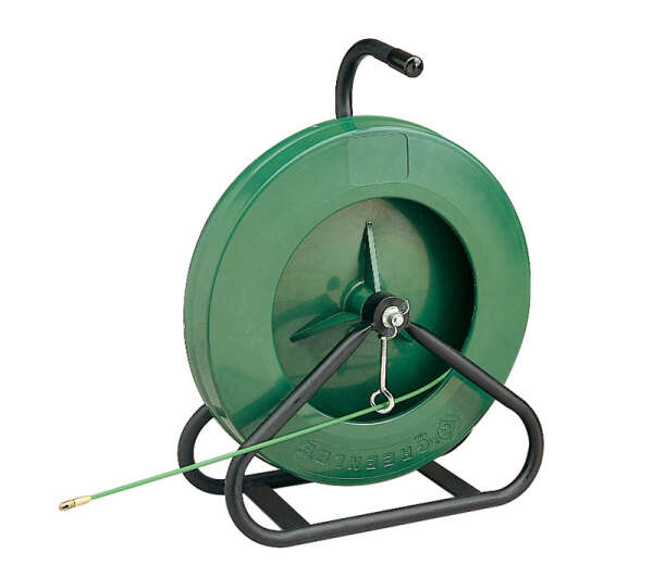 Greenlee 542-150 - протяжка для кабеля УЗК, стекловолокно (45,7 м х 4,8 мм)